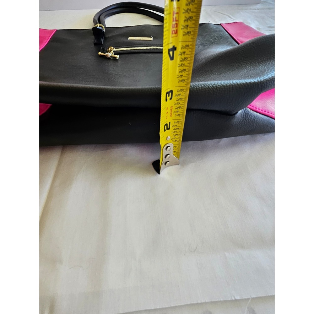 Juicy Couture‎ Black Pink Tote Bag Gold Hardware Zip Pocket Shoulder Bag - Picture 7 of 9